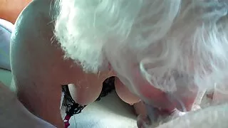 Чилійська грудаста красуня іграшкою трахає себе порно відео мама з сином - 2022-05-16 02:58:00