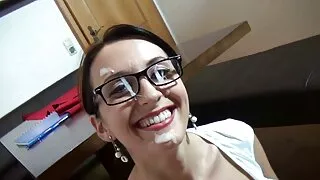 Пухленьку стару мама і син порно шлюшку трахкають на її кухні - 2022-04-22 01:04:02