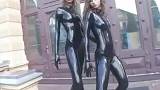 Китайський любитель отримує це добре По-собачому порно мама трахає сина - 2022-03-26 19:06:05